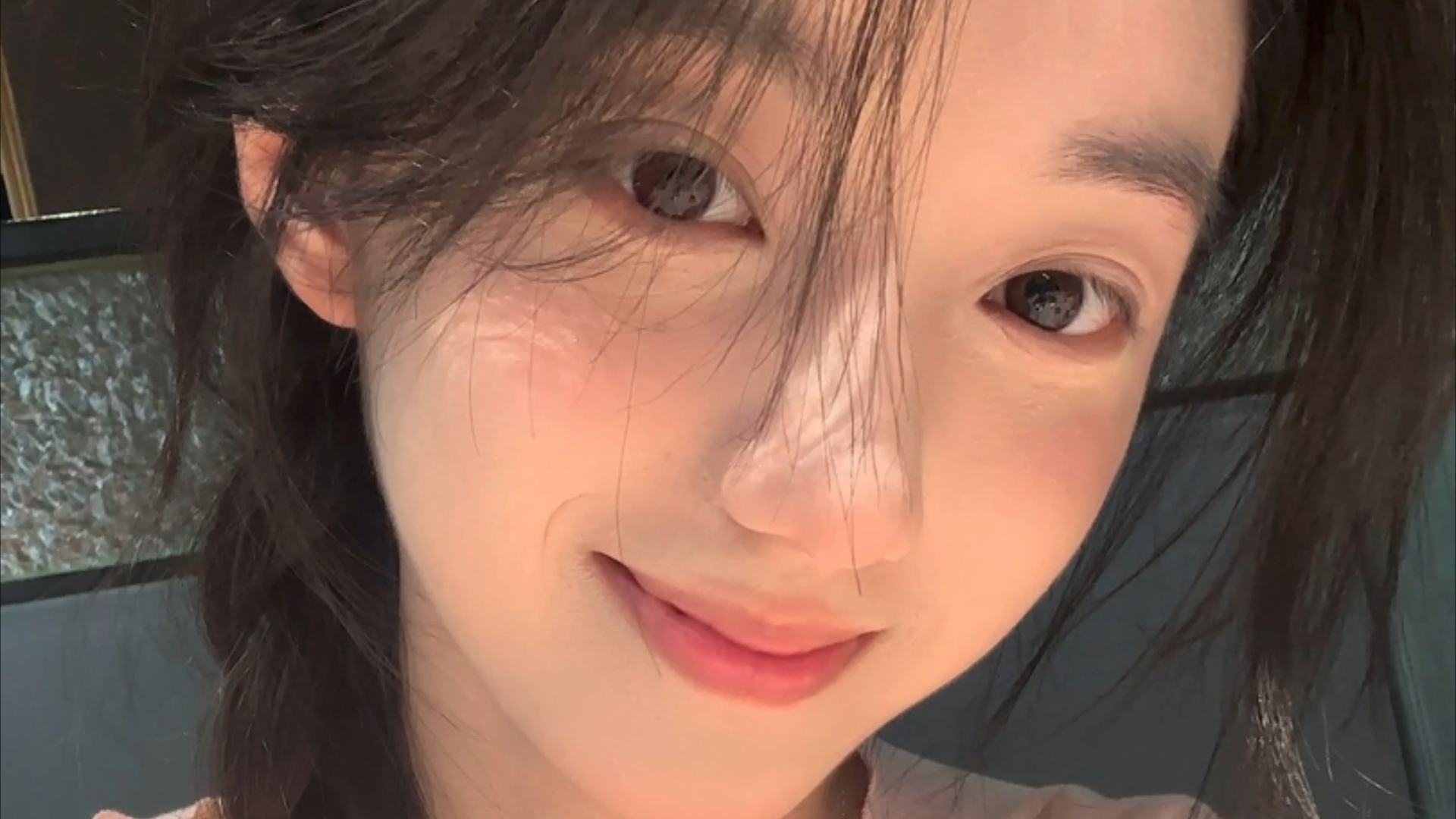 “锋刃-2025”国际狙击手射击竞赛进行“搭乘舟艇水上狙击”课目竞赛